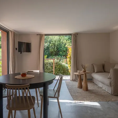 Stintinu - Tarra Zuria